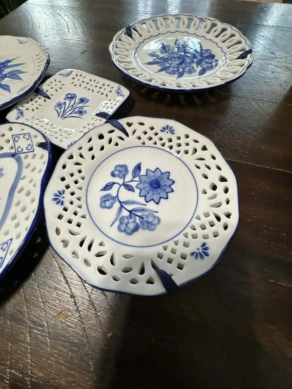 Vestal Portugal Blue Floral Ceramic Grater Dish Set